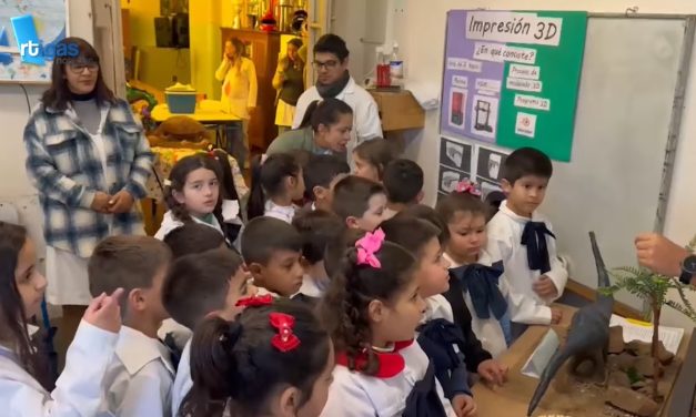 SE REALIZÓ UNA MUESTRA SOBRE LA MEGAFAUNA URUGUAYA EN LA ESCUELA 37