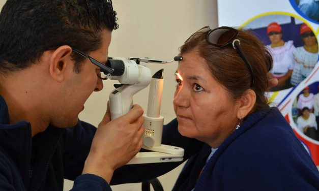 MÉDICOS CUBANOS RETOMAN PESQUISAS OFTALMOLÓGICAS GRATUITAS EN ARTIGAS