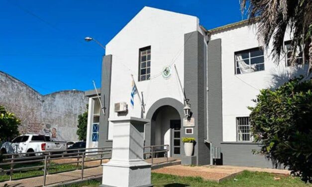 ESTUDIANTES DE ARTIGAS DESARROLLAN SISTEMA INNOVADOR PARA COMBATIR EL AEDES AEGYPTI