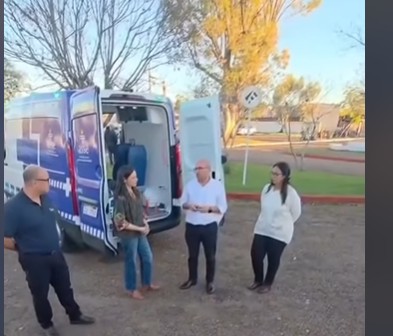 EL HOSPITAL DE ARTIGAS RECIBIÓ NUEVA Y MODERNA AMBULANCIA