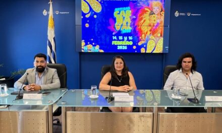 EL CARNAVAL DE ARTIGAS FUE PRESENTADO EN MONTEVIDEO, EN EL MINISTERIO DE TURISMO