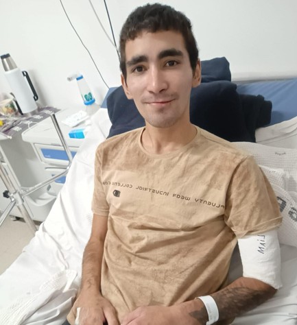 EL SOLDADO ARTIGUENSE QUE SUFRIÓ UN GRAVE SINIESTRO DE TRÁNSITO EN NOVIEMBRE EN DURAZNO SE RECUPERA Y ESTÁ A DÍAS DE RECIBIR EL ALTA MÉDICA