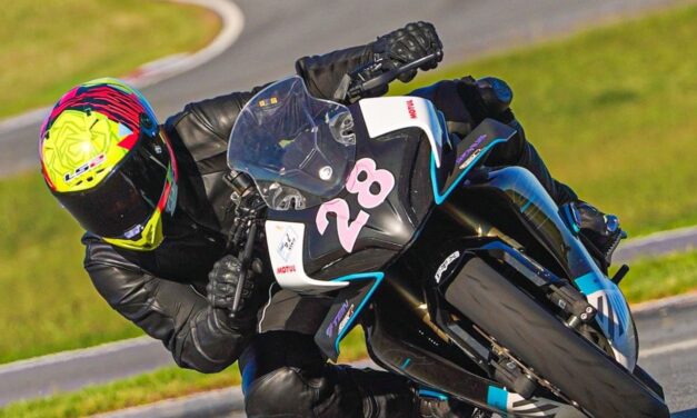 MAURO PEREIRA: EL ARTIGUENSE QUE COMPITE EN EL CAMPEONATO NACIONAL DE MOTOVELOCIDAD