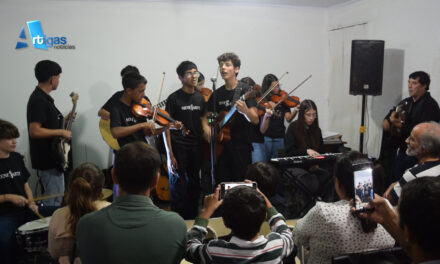 EL CONSERVATORIO DE ANTONIO DE MENEZES CONTINÚA FORMANDO A DECENAS DE NIÑOS Y ADOLESCENTES EN ARTIGAS
