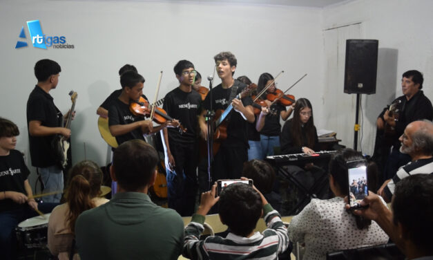 EL CONSERVATORIO DE ANTONIO DE MENEZES CONTINÚA FORMANDO A DECENAS DE NIÑOS Y ADOLESCENTES EN ARTIGAS