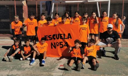 LA ESCUELA 54 GANÓ UNA HISTÓRICA EDICIÓN NÚMERO 50 DE LA POSTA ESCOLAR UNA COMPETENCIA ÚNICA EN EL PAÍS QUE AÑO A AÑO CONGREGA A CIENTOS DE PERSONAS Y UNE A TODA LA COMUNIDAD EDUCATIVA