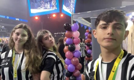 ALUMNOS DE ARTIGAS CREARON “CHISPA”, LA STARTUP QUE ESTÁ REVOLUCIONANDO LA FORMA DE PLANIFICAR LAS CLASES CON INTELIGENCIA ARTIFICIAL