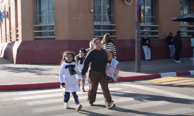 INSPECTORES DE TRÁNSITO REFUERZAN LA EDUCACIÓN VIAL EN CALLES DE ARTIGAS LOS OPERATIVOS SE CONCENTRAN EN EL RESPETO DE LAS CEBRAS Y LAS SEÑALIZACIONES, PRINCIPALMENTE EN ZONAS DE ALTO FLUJO VEHICULAR